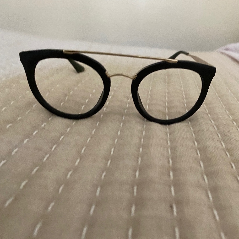 Prada frames - Picture 1 of 5